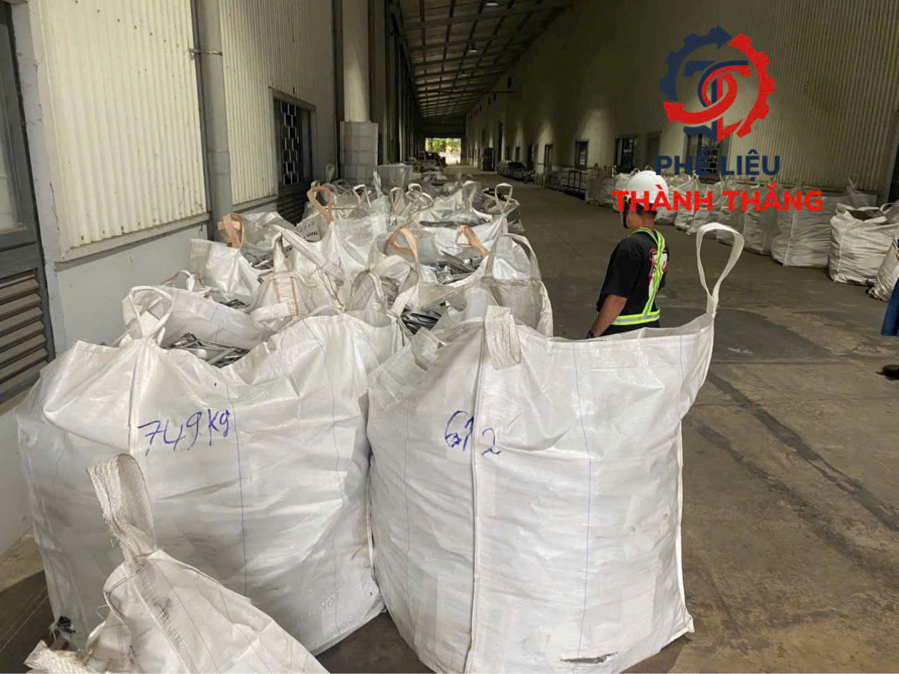 Thu mua phế liệu inox Bình Dương